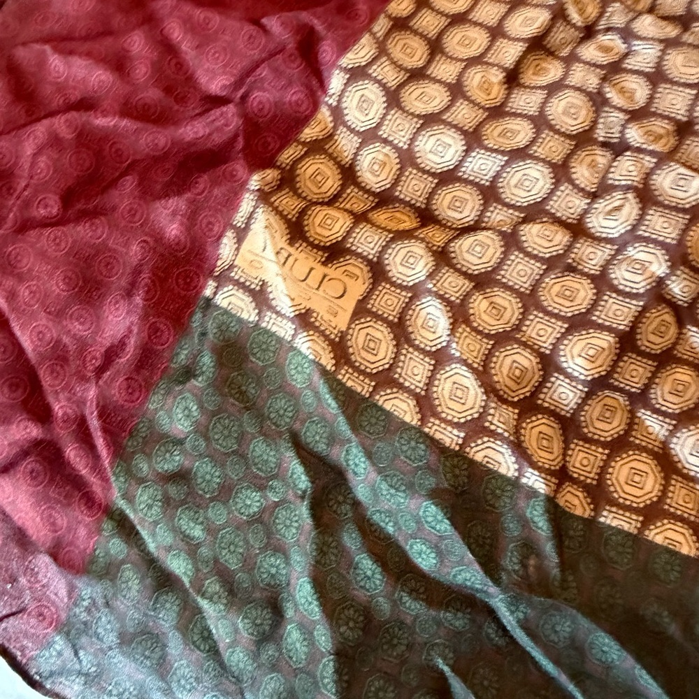 Multicolor Geometric Pattern Scarf - Picture 2 of 3